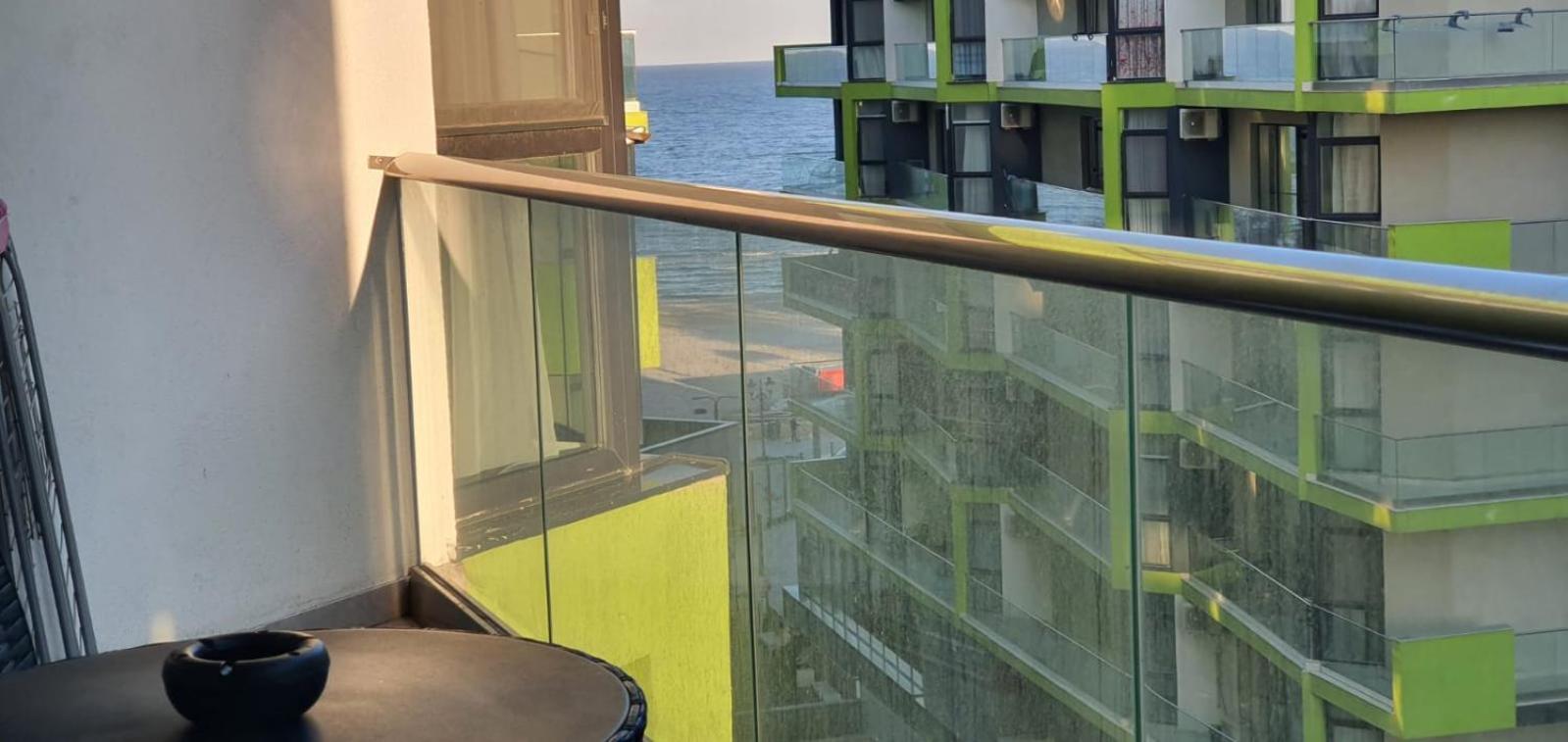 Alezzi Luxury Apartment Spa Resort Piscina Incalzita Sauna Parking Navodari Exterior photo